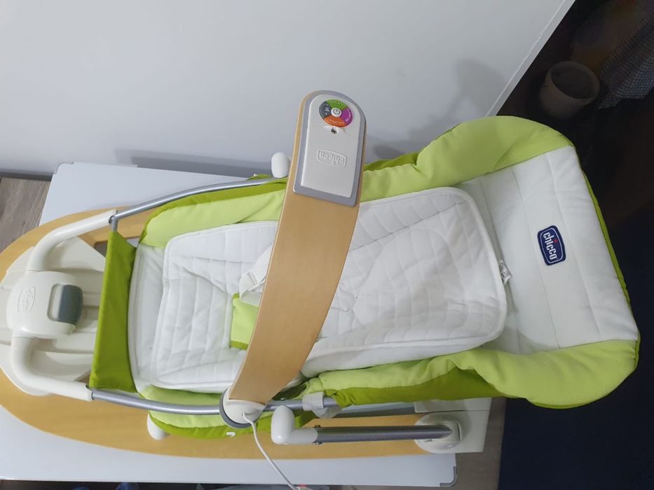 Продам кресло качалку Cicco