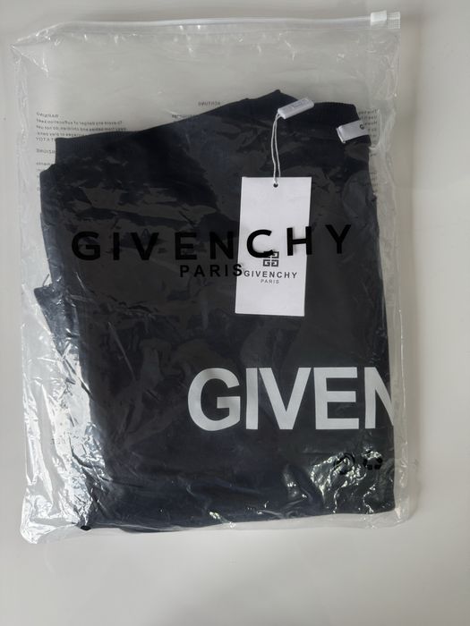 Givenchy блуза.