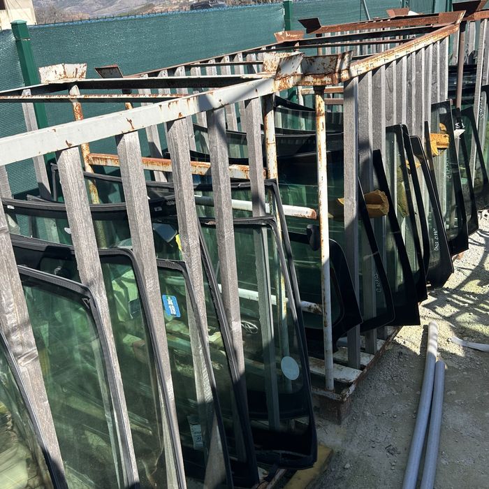 Челно Стъкло/ Стъкла / Прозорец Audi/ Vw/ Seat/ Skodo/ Mercedes / Bmw