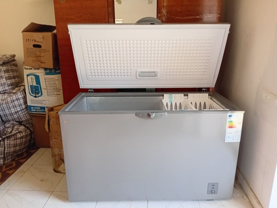 Продаю морозильник новый