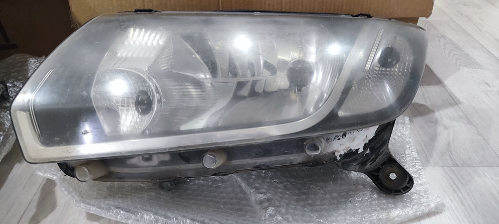 Фары Логан 2, Сандеро 2, степвей 2