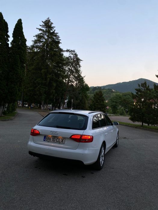 Audi A4 B8 2010 quattro