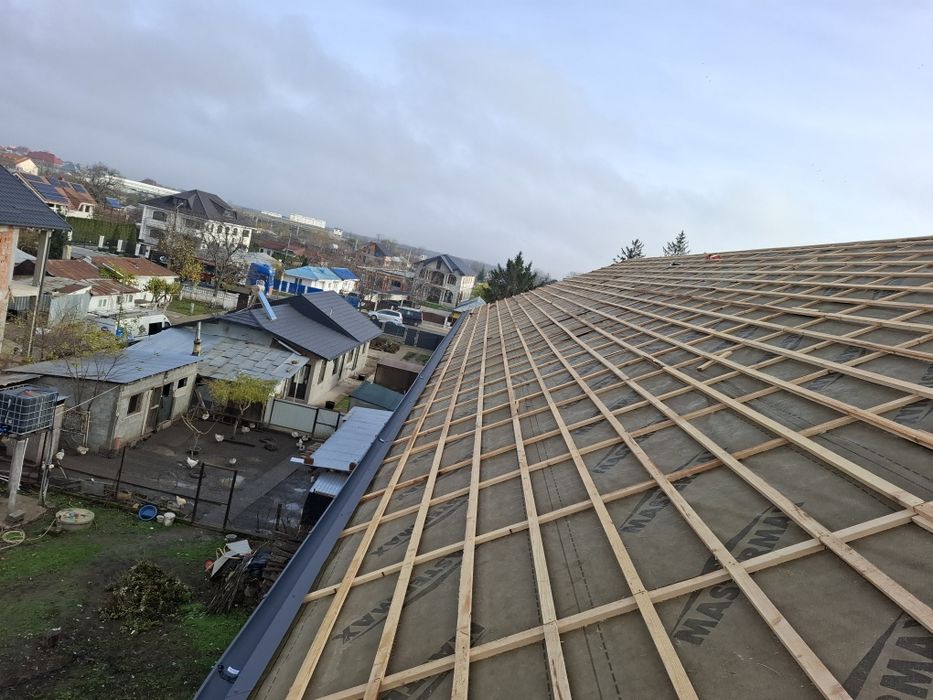 Acoperiș la Comanda