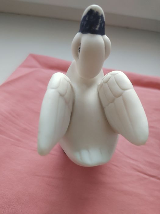 Продам статуэтка,, Лебедь кликун,,