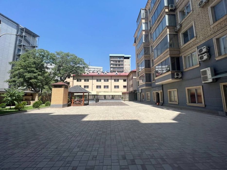 ПРОДАЕТСЯ 3х Комн КВАРТИРА!Габус|КОРОБКА| посольство Франции. США