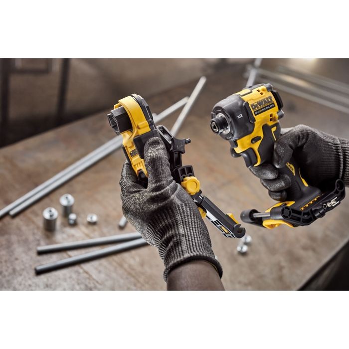 Приставка за гайки на резбовани шпилки DeWalt DT20562