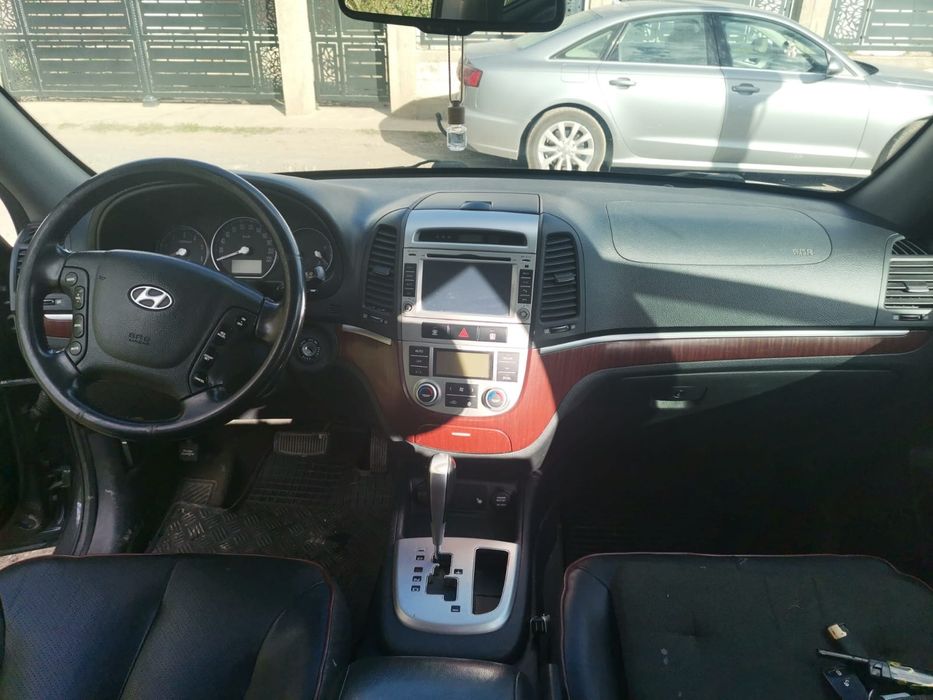 Rent a car Masini de inchiriat cutie automata 7 locuri