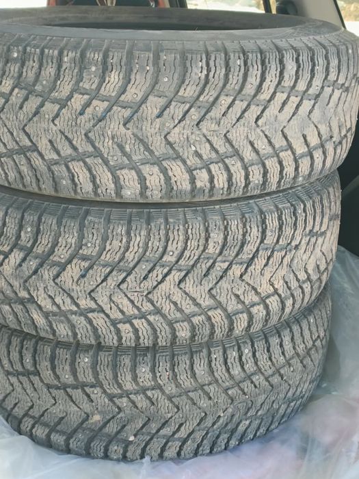 Шины зимние 3 шт