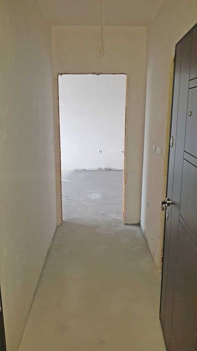 Продава се Едностаен апартамент в Пловдив, Централна гара - 41 кв.м за 2000 €/кв.м - Снимка #2