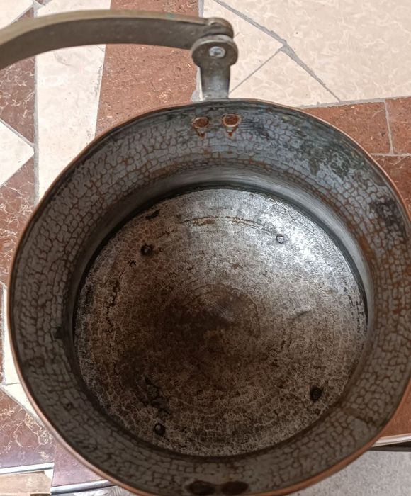 Антикварный медный вёдро