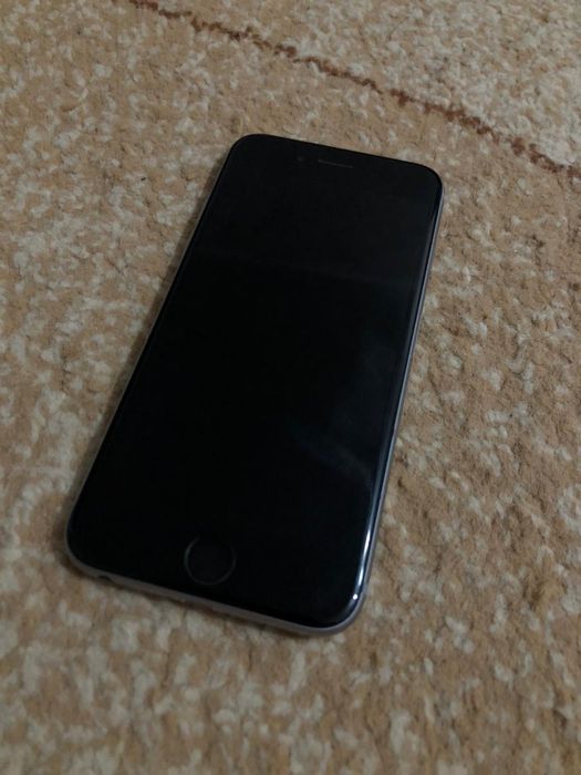 Продам айфон 6с в хорошем состоянии