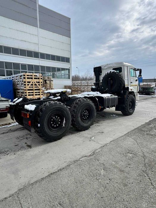 КАМАЗ седельный тягач 44108 6х6