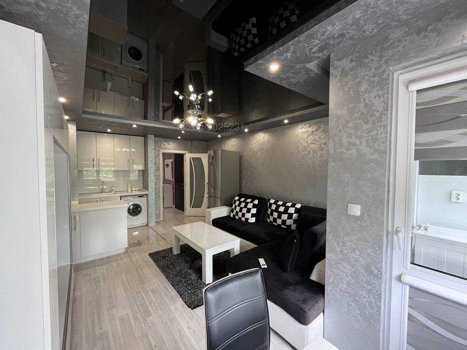 Продава се Двустаен апартамент в Пловдив, Кършияка - 84 кв.м за 1870 €/кв.м - Снимка #2