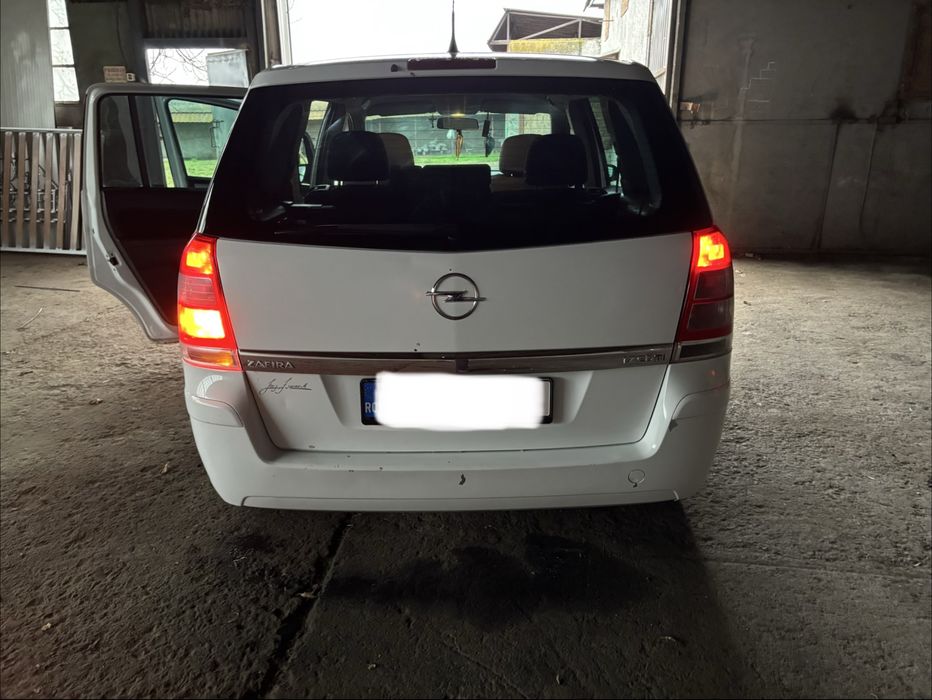 Opel Zafira B Alb Euro 5 1.7 CDTI