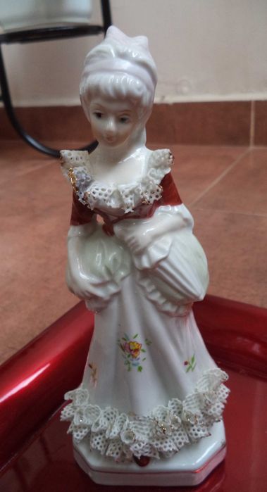 порцеланова дама " Порцеланова благородница"