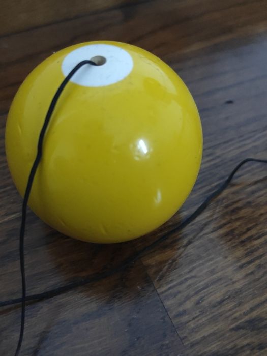 Vând kendama krom pop