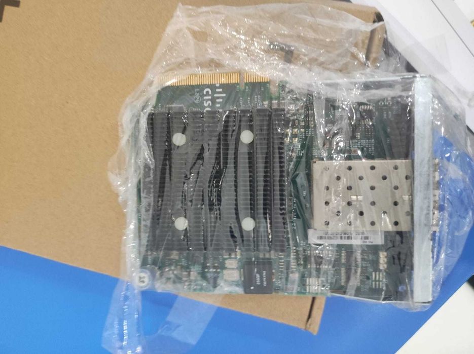 Интерфейсная карта Cisco (UCSC-MLOM-CSC-02 v01)