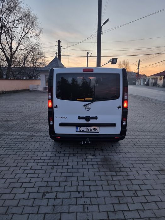 OPEL Vivaro 2016 — imagine 3