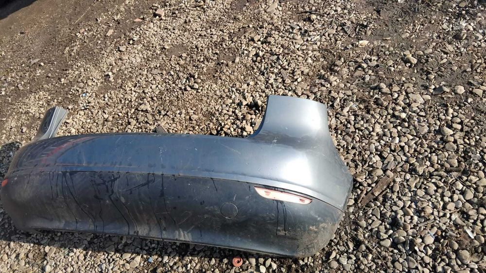 Bara spate Volkswagen Golf 5 plus an 2005