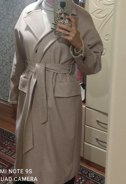 Продам пальто женское