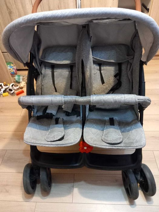 Vand carut gemeni.Pret 500 lei negociabil.