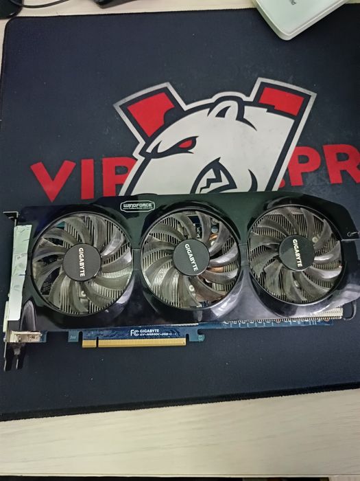 Продам видеокарту