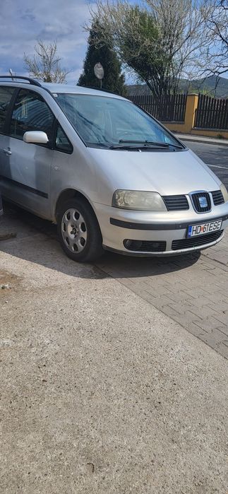 Seat alhambra 7 locuri