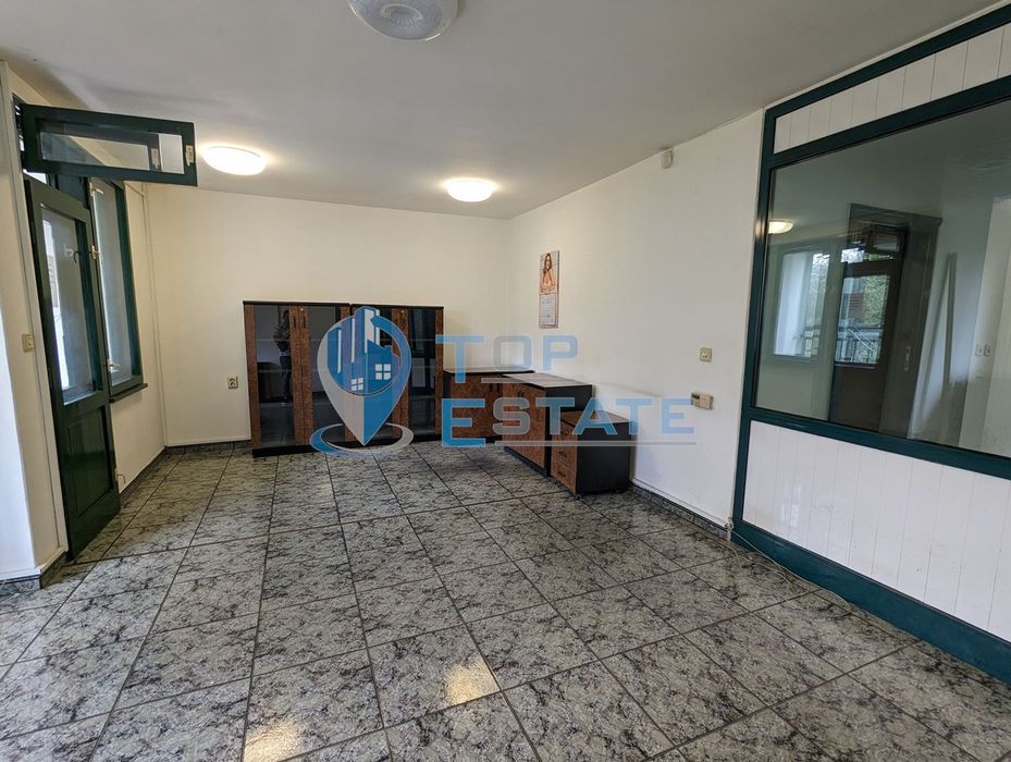 Продава се Многостаен апартамент в Велико Търново, Център - 125 кв.м за 1280 €/кв.м - Снимка #2