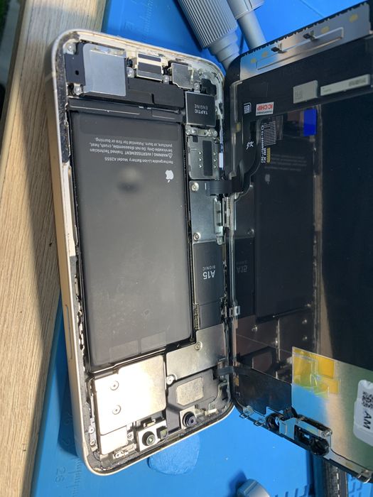 Servicii reparatii telefoane Iasi