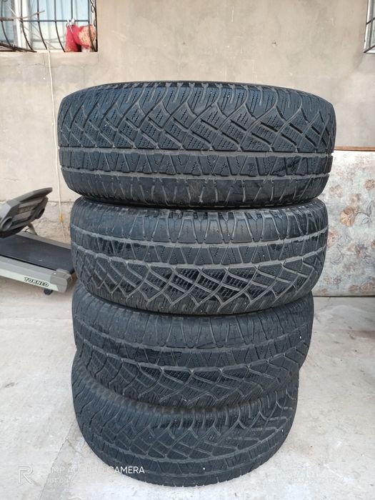Шины 4 штуки 275 / 65 / R17