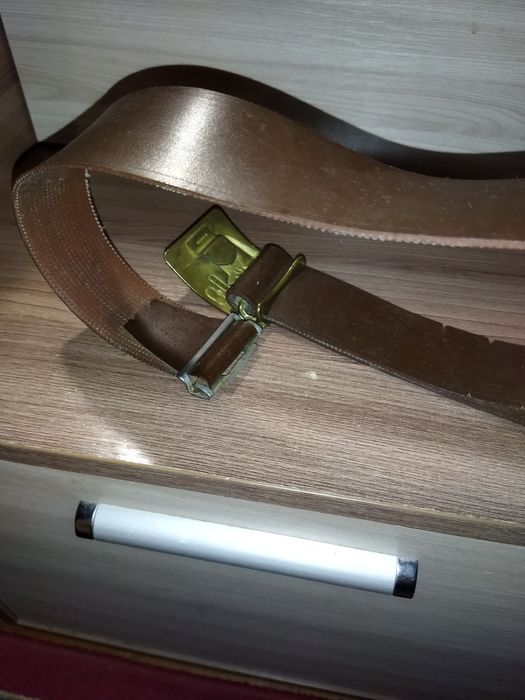 Военный кожаный ремень