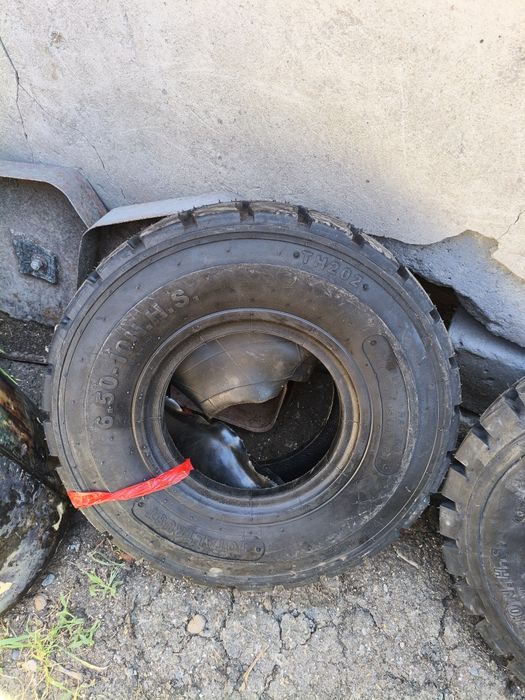 Продам баллоны размером 6.50-10