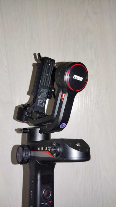 Стабилизатор zhiyun
