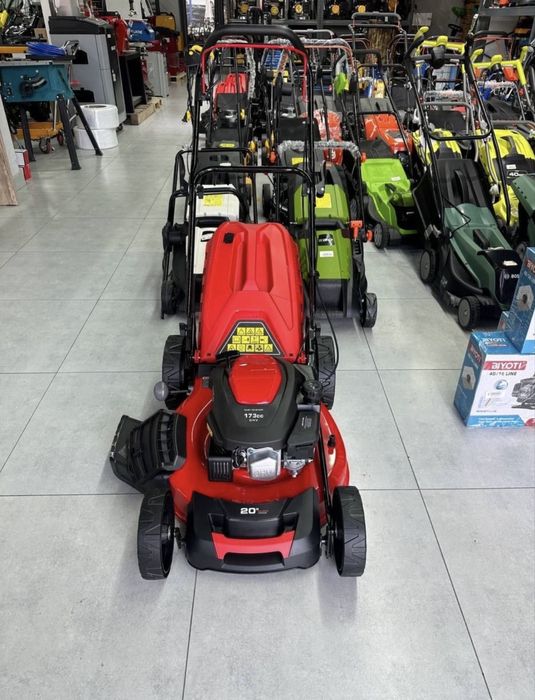 Газонокосилка бензиновая Dmax Rolf Bosch