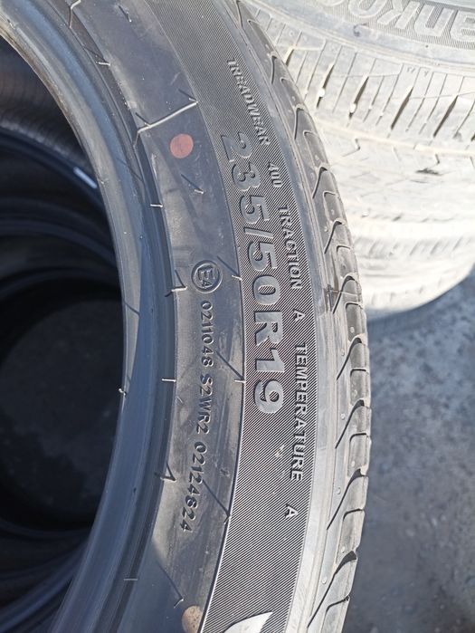 235/50/19 Giti летний комплект