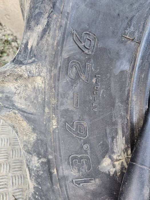 Cauciucuri tractor cu camere 13.6/26 tractor Yanmar