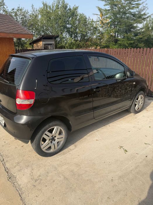 VW Fox 1.2 Benzină 55 CP | 2005 | AC | Servo | 269.000 km
