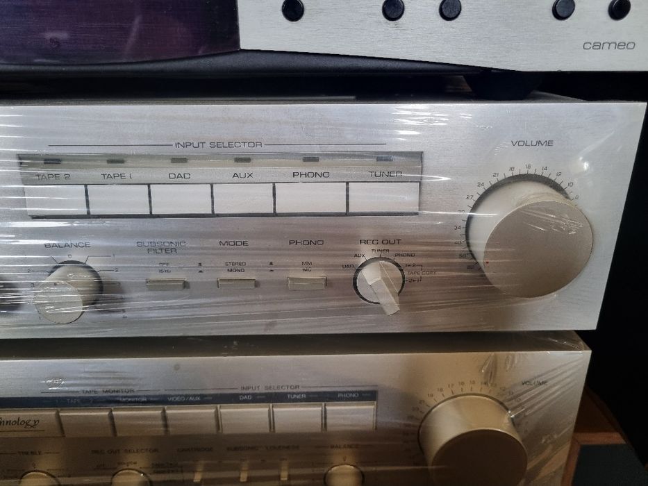 Yamaha A-500. Perfect functional. Impecabil.