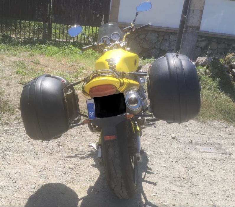 Honda  Hornet PC36