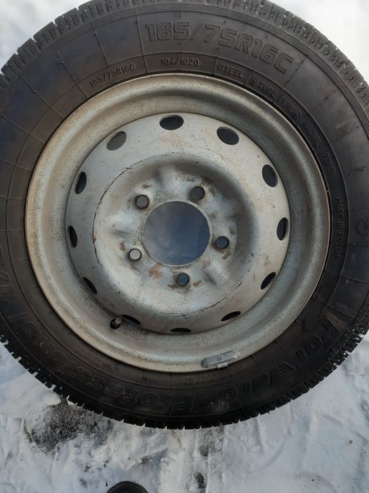 Зимний резина на ниву