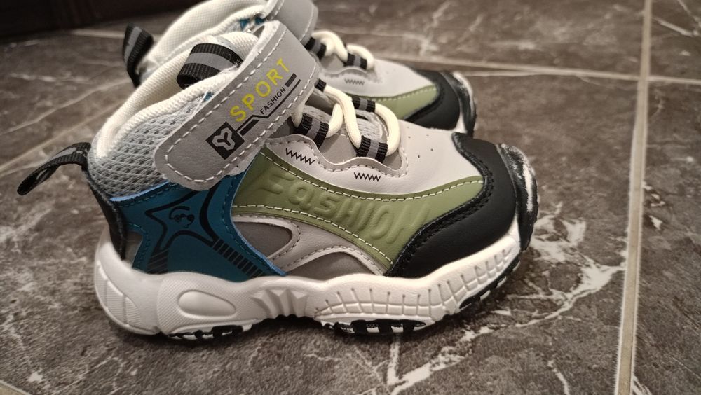 Детски маратонки за момче