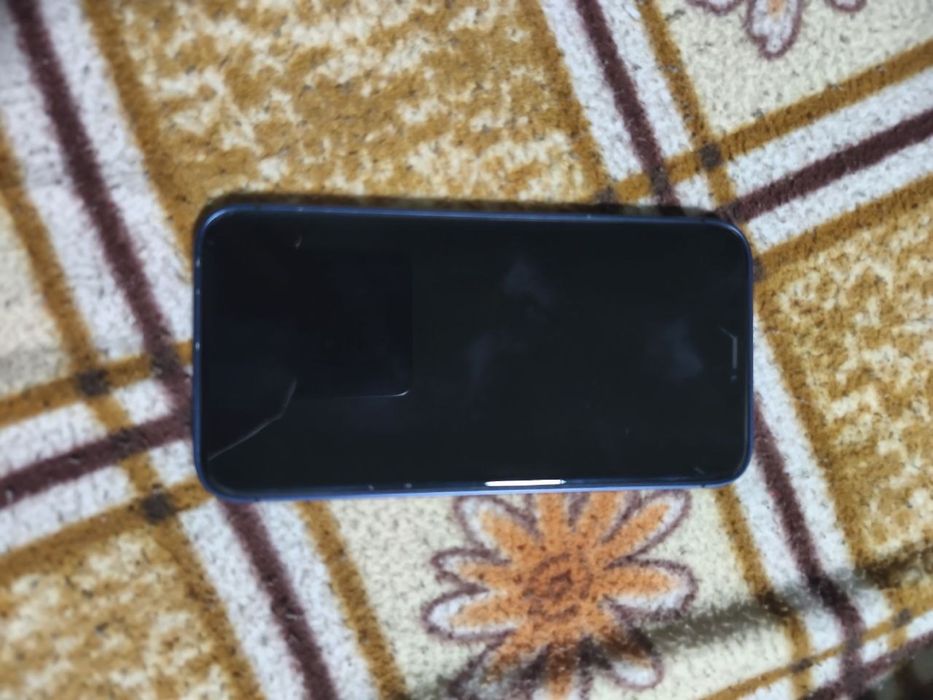 обменяю iphone xr в корпусе 17 pro