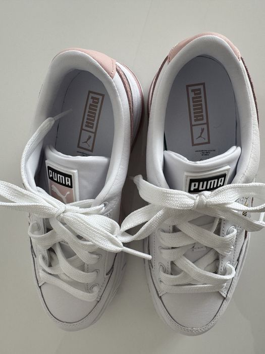Adidasi noi din piele marca Puma Mayze -alb optic cu insertii din piel