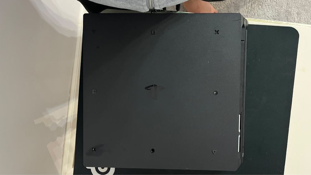СРОЧНО! PlayStation 4 Pro 1тб