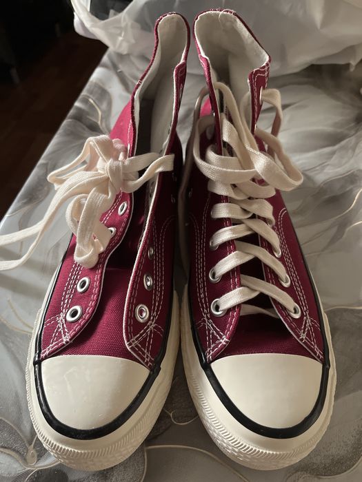 Конверсы бордовые
