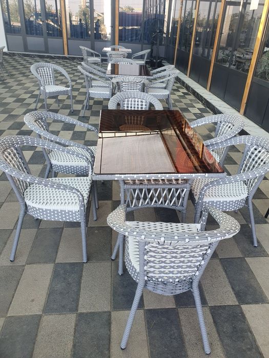 Tòqima stol stullar kafolati bilan