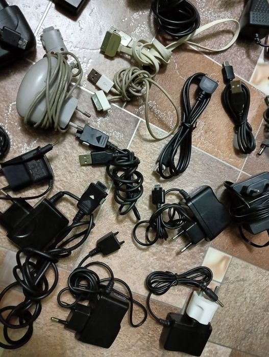 Зарядные шнуры, зарядки редкие