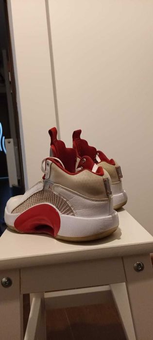 Air Jordan 35 in stare buna