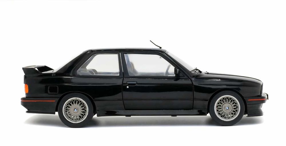 Macheta BMW E30 Sport Evo 1:18 Solido