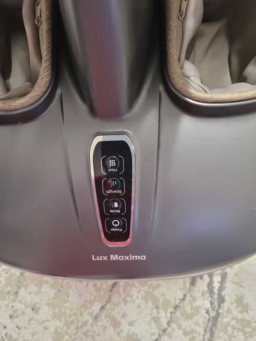 Продам массажёр Lux Maxima